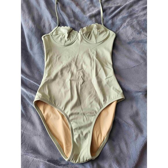 Swimsuit   - Picture 1 of 6